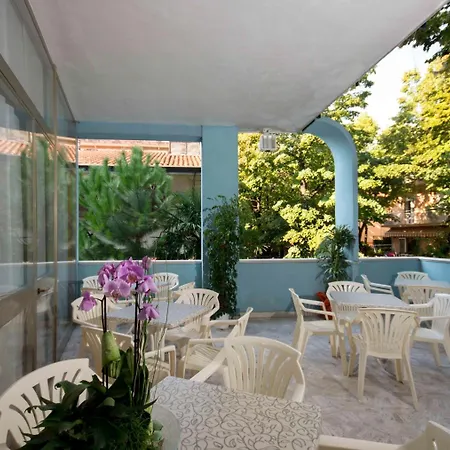 Otel Veliero 3*