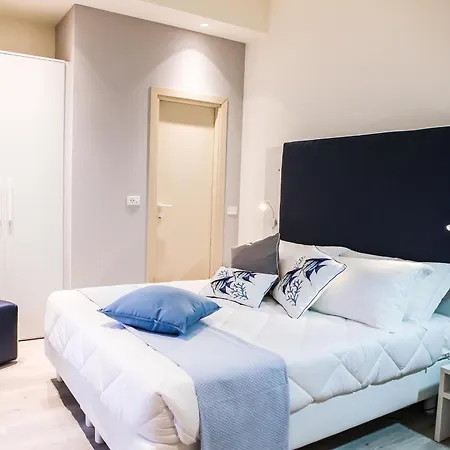 Veliero Otel Rimini