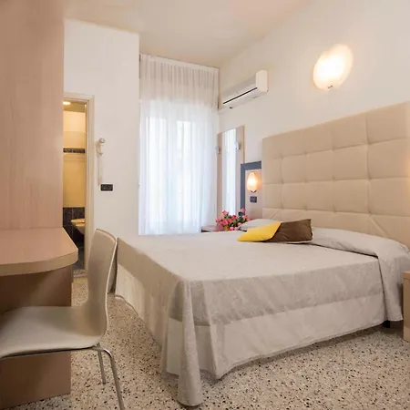 Veliero 3* Rimini