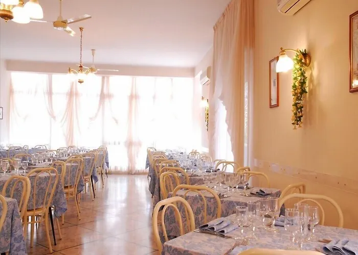 Veliero Otel 3*