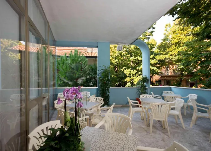 Otel Veliero 3*