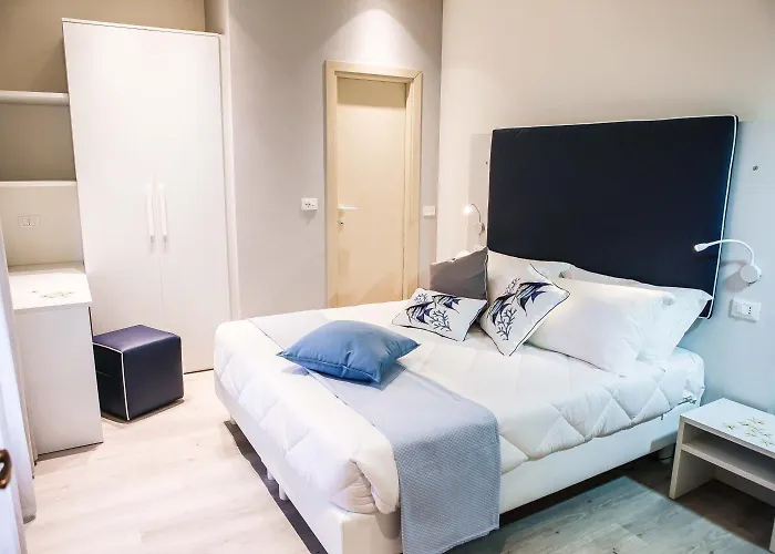 Veliero 3* Римини